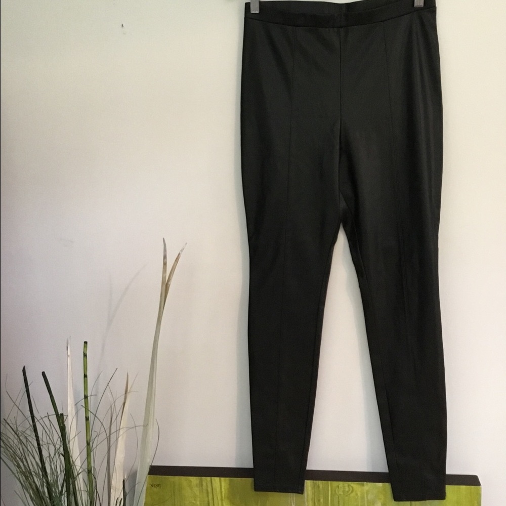 Tildon pants.